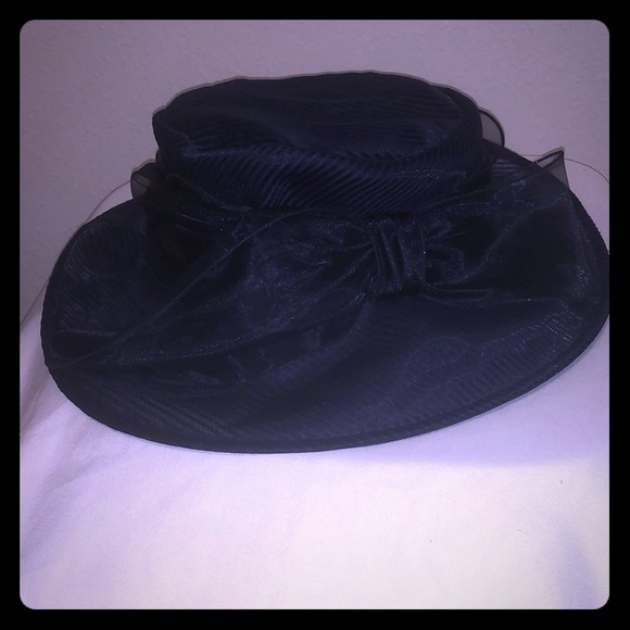 Rosette Seersucker Organza Micro Hat